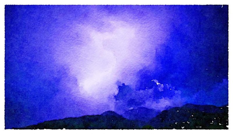 dry lightning strikes tasmania in the summertime